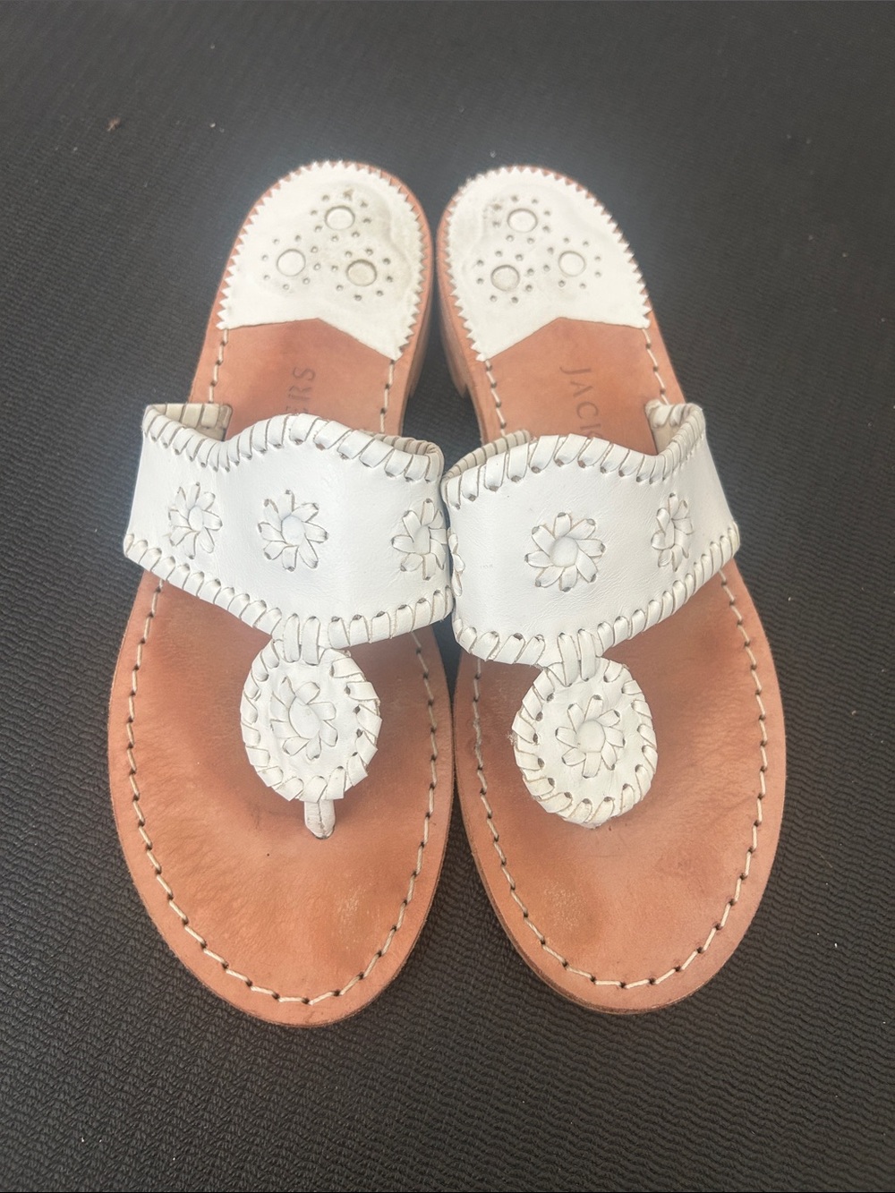 Jack Rogers White Leather Floral Thong Sandals